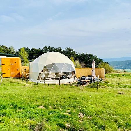 ホテル Glamping Hohe Wand - Zelt Mit Sternenfenster Und Whirlpool Maiersdorf エクステリア 写真