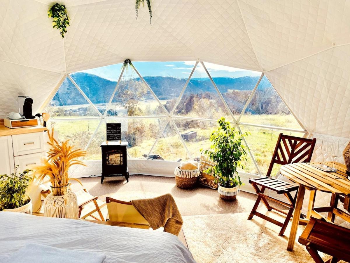 ホテル Glamping Hohe Wand - Zelt Mit Sternenfenster Und Whirlpool Maiersdorf エクステリア 写真
