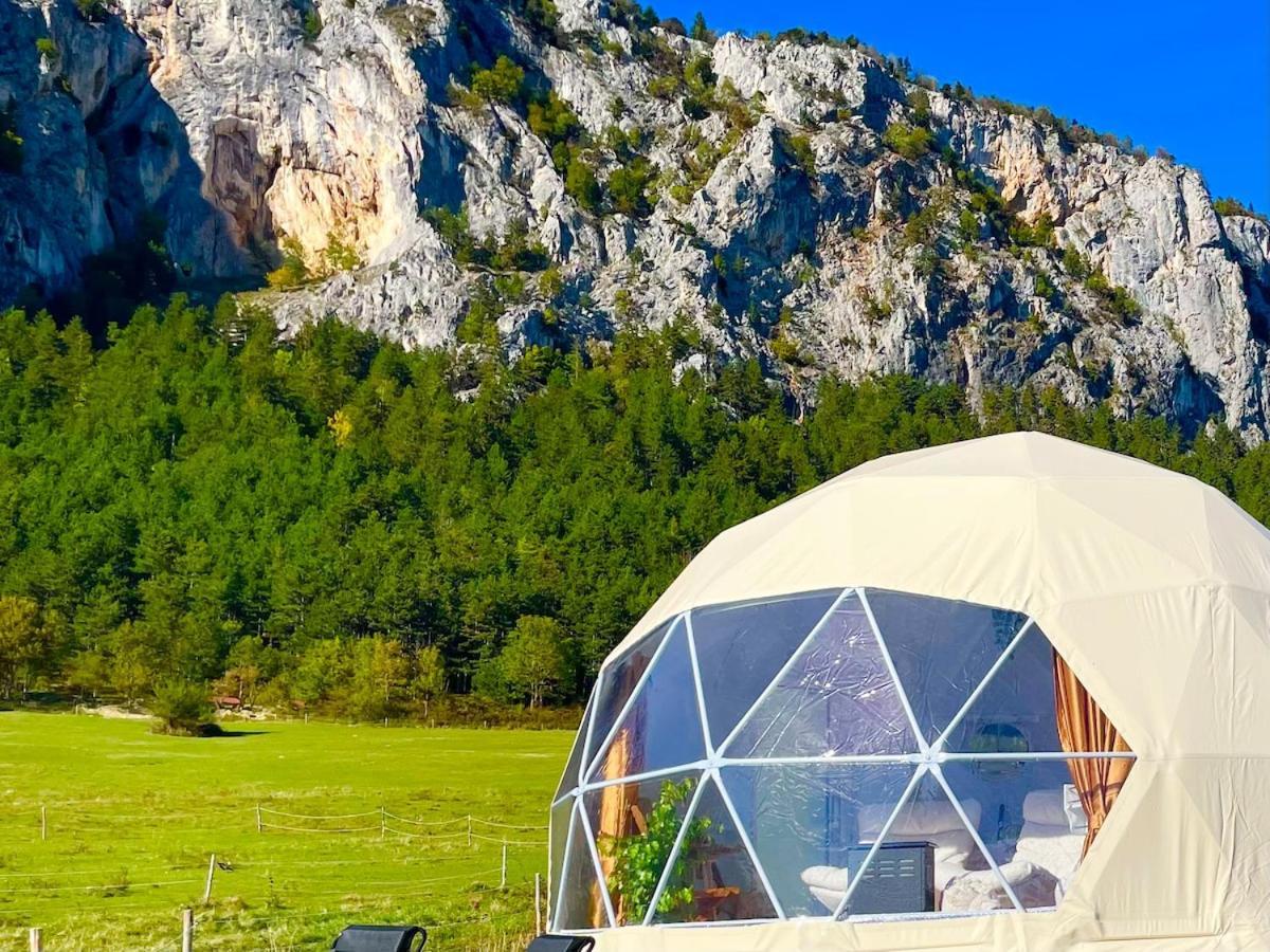ホテル Glamping Hohe Wand - Zelt Mit Sternenfenster Und Whirlpool Maiersdorf エクステリア 写真